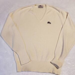 Vintage Steeplechase Men's V neck Sweater